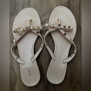 Steve Madden Cream Sandals with Gold Studs